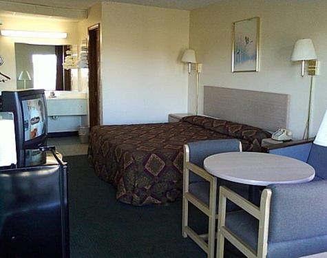 Express Inn ニューオールバニ 部屋 写真