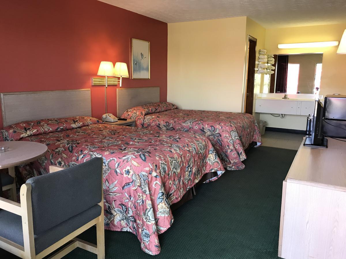 Express Inn ニューオールバニ エクステリア 写真